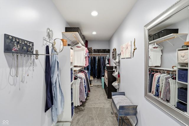 656 Cielo Vista Drive, Greenwood, IN 46143