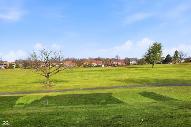 656 Cielo Vista Drive, Greenwood, IN 46143