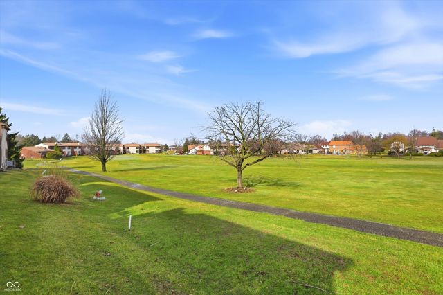 656 Cielo Vista Drive, Greenwood, IN 46143