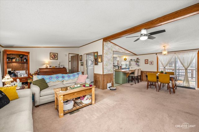 9 Chrissy Drive, Sandwich, IL 60548