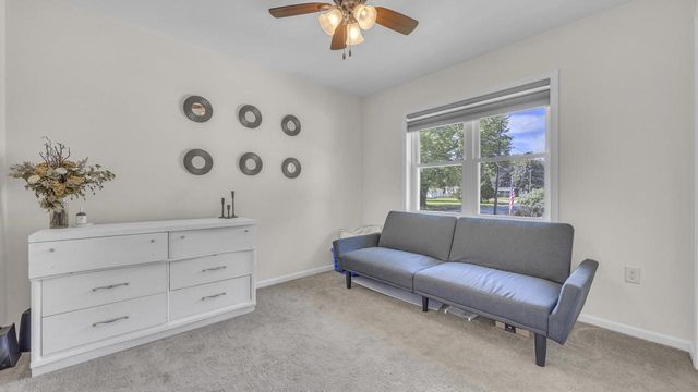 1520 Columbia AVENUE, Oshkosh, WI 54906