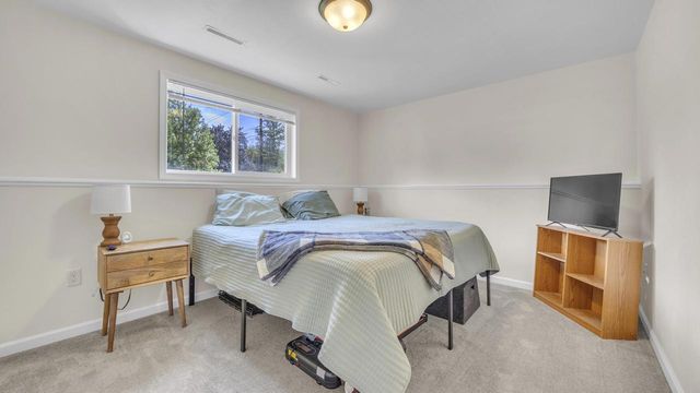 1520 Columbia AVENUE, Oshkosh, WI 54906