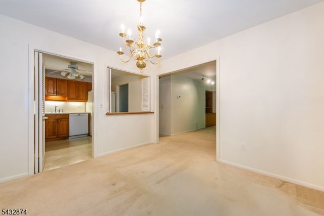 195 Hidden Hollow Ct, Edison Twp., NJ 08820