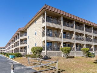 40 Folly Field Rd Apt C131, Hilton Head Island, SC 29928
