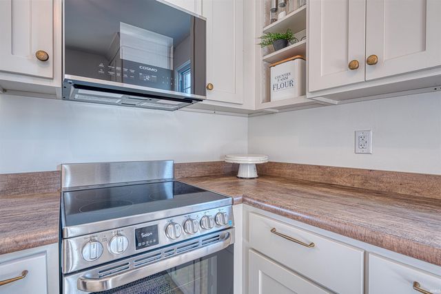 114 N Jackson Street, Oakland City, IN 47660