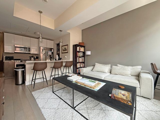 121 Portland Street 404, Boston, MA 02114