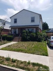 22724 Murdock Avenue, Queens Village, NY 11429