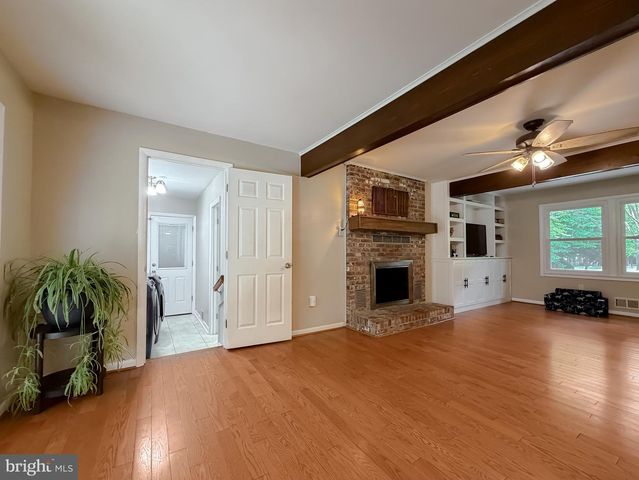 3872 STONEYBROOK RD, White Plains, MD 20695