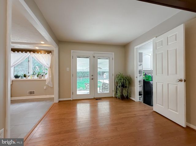 3872 STONEYBROOK RD, White Plains, MD 20695