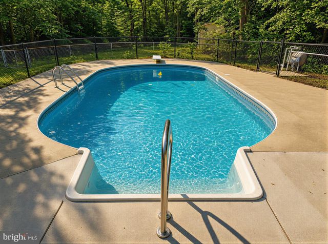 3872 STONEYBROOK RD, White Plains, MD 20695