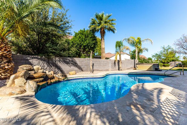 1042 S BEDFORD Place, Chandler, AZ 85286