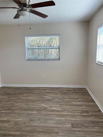 555 69TH AVENUE 7, St Petersburg, FL 33706