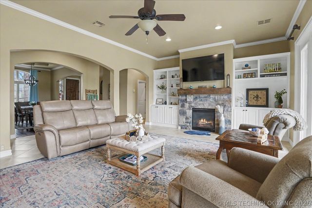 30511 E 65th Street S, Broken Arrow, OK 74014