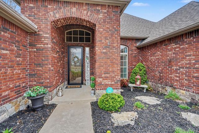 30511 E 65th Street S, Broken Arrow, OK 74014