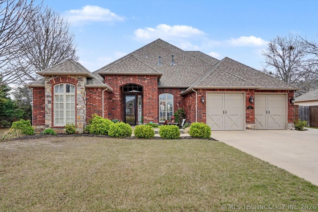 30511 E 65th Street S, Broken Arrow, OK 74014
