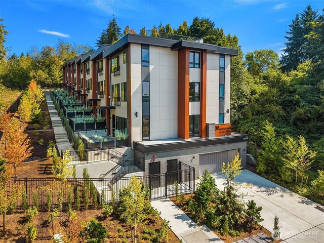286 118th Avenue SE, Bellevue, WA 98005