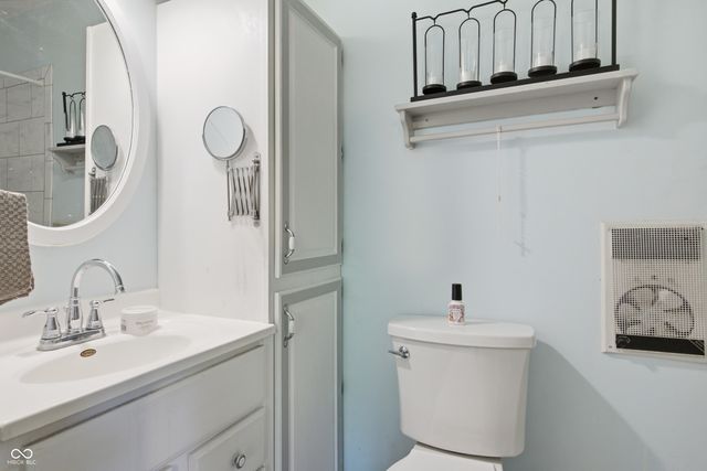 8948 Robey Drive, Indianapolis, IN 46234