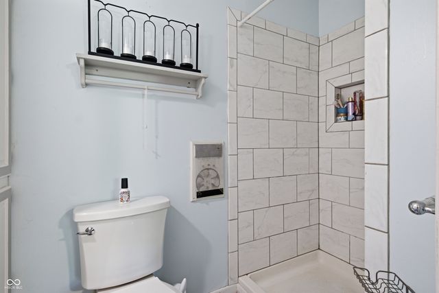 8948 Robey Drive, Indianapolis, IN 46234
