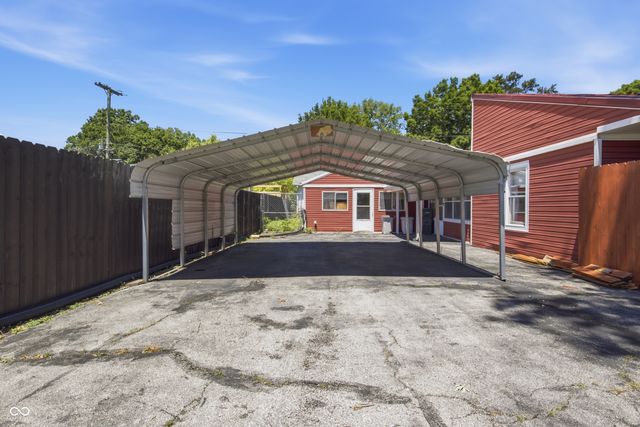 8948 Robey Drive, Indianapolis, IN 46234