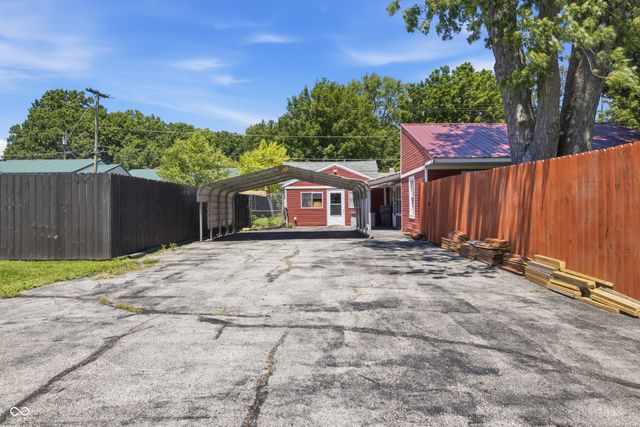 8948 Robey Drive, Indianapolis, IN 46234