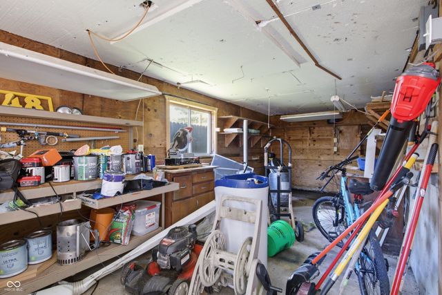 8948 Robey Drive, Indianapolis, IN 46234