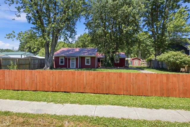 8948 Robey Drive, Indianapolis, IN 46234