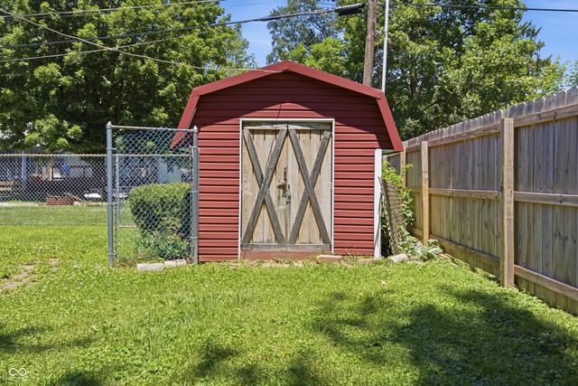 8948 Robey Drive, Indianapolis, IN 46234