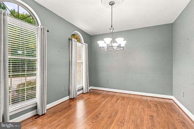23 FARMHOUSE LN, Voorhees, NJ 08043