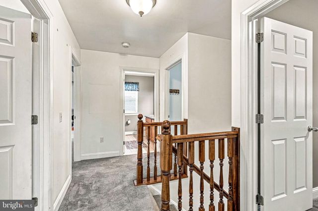 23 FARMHOUSE LN, Voorhees, NJ 08043
