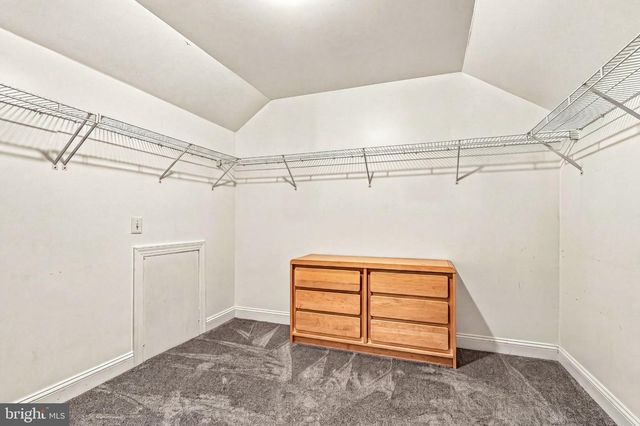 23 FARMHOUSE LN, Voorhees, NJ 08043