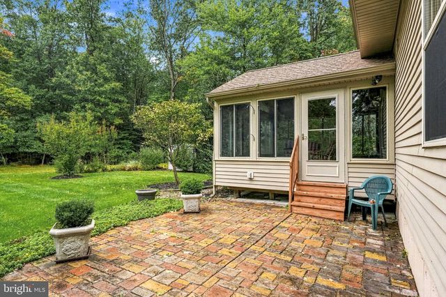 23 FARMHOUSE LN, Voorhees, NJ 08043