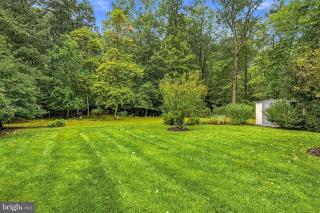 23 FARMHOUSE LN, Voorhees, NJ 08043