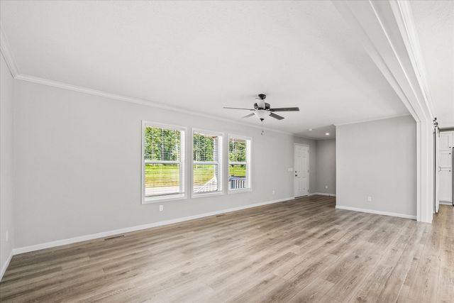 1760 Anna Maria Ln, Cookeville, TN 38501