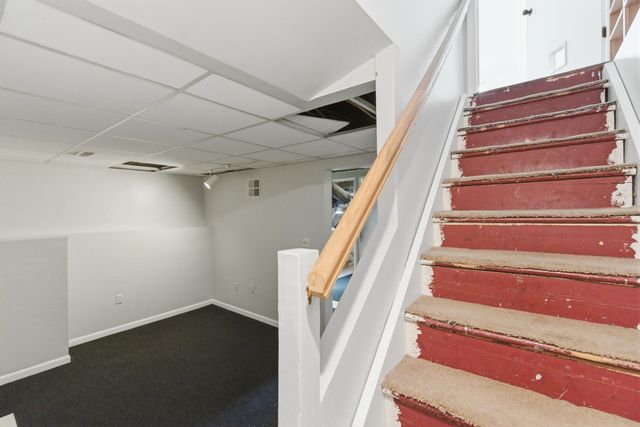 25 Kern Drive, Nashua, NH 03060