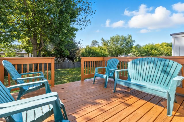 1525 Timber Village Drive, Greenwood, IN 46142