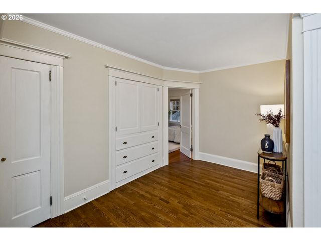 2536 Ne 17TH Ave, Portland, OR 97212