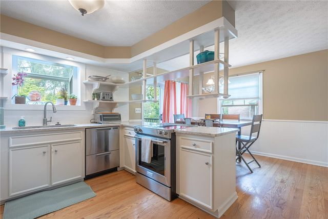 5598 Folkestone Drive, Washington Twp, OH 45459