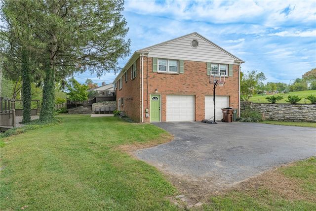 5598 Folkestone Drive, Washington Twp, OH 45459