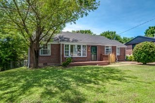 928 Crescent Hill Rd, Nashville, TN 37206