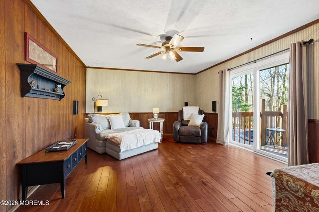 3 Manalapan Woods Drive, Manalapan, NJ 07726