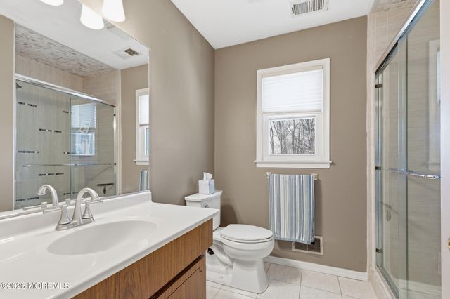 3 Manalapan Woods Drive, Manalapan, NJ 07726