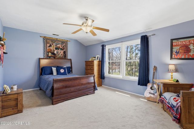 3 Manalapan Woods Drive, Manalapan, NJ 07726