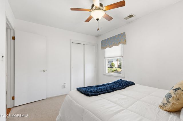 3 Manalapan Woods Drive, Manalapan, NJ 07726