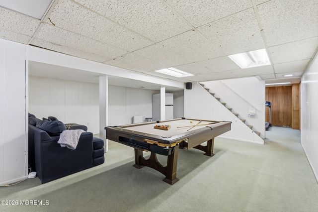 3 Manalapan Woods Drive, Manalapan, NJ 07726