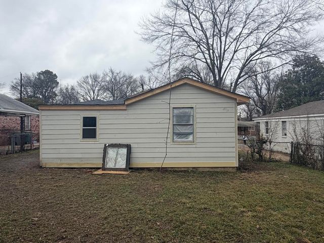 2483 HANWOOD RD, Memphis, TN 38108