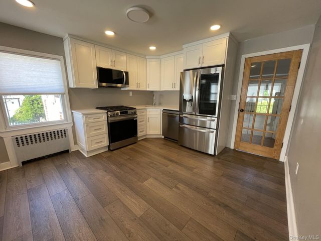 41 Ostend Road, Island Park, NY 11558