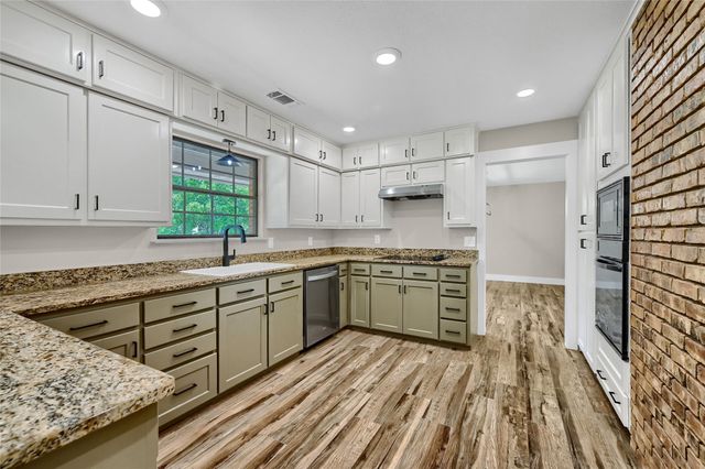 1101 Brooks Lane, Sadler, TX 76264