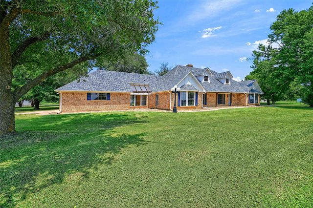 1101 Brooks Lane, Sadler, TX 76264