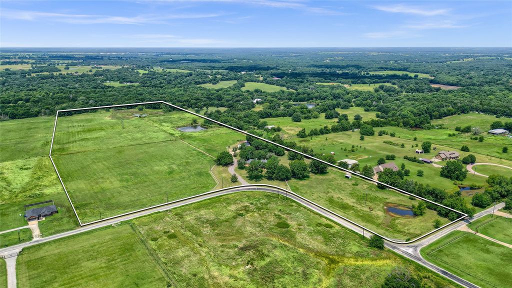 1101 Brooks Lane, Sadler, TX 76264