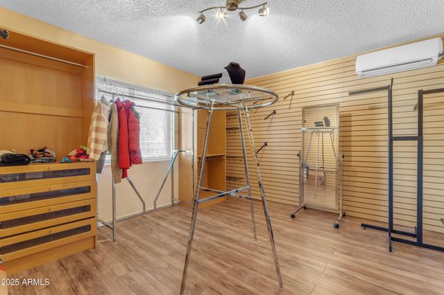 7131 E CHOLLA Street, Scottsdale, AZ 85254